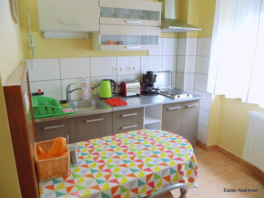 Eszter Apartman Bekescsaba Bagian luar foto