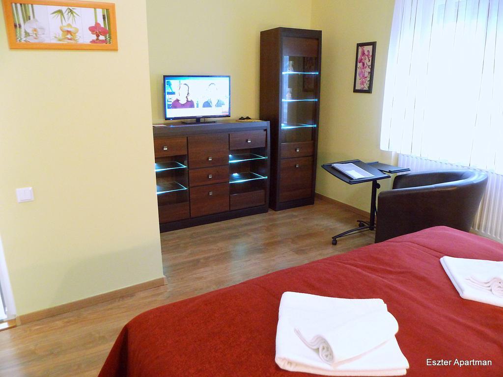 Eszter Apartman Bekescsaba Bagian luar foto