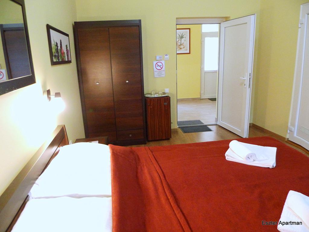 Eszter Apartman Bekescsaba Bagian luar foto